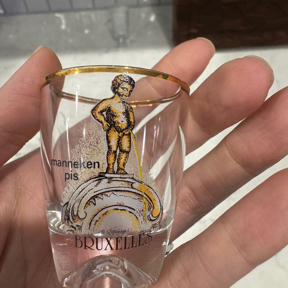 Brussels Manneken Pis Gold Rim Shot Glass